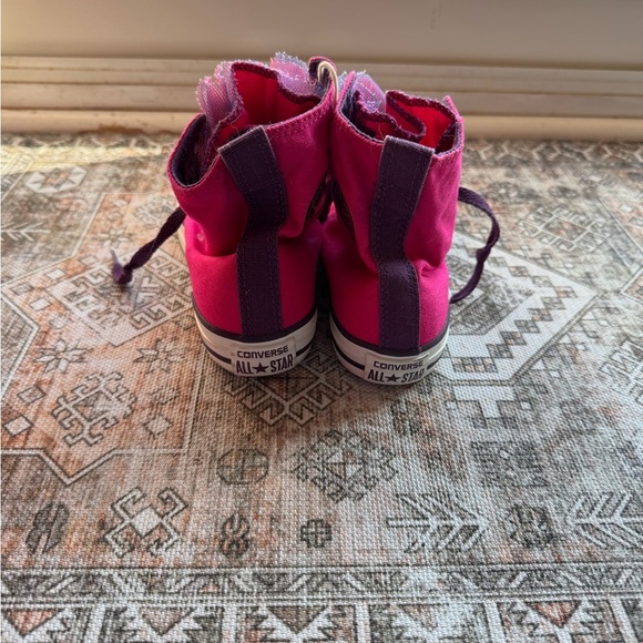 Kids Pink High-Top Sneakers-Size 3-Converse - Picture 3 of 6